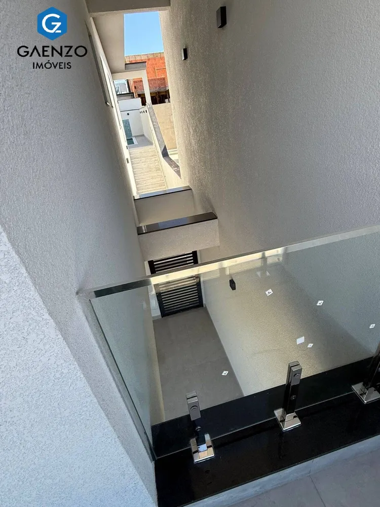 Casa, 4 quartos, 259 m² - Foto 2