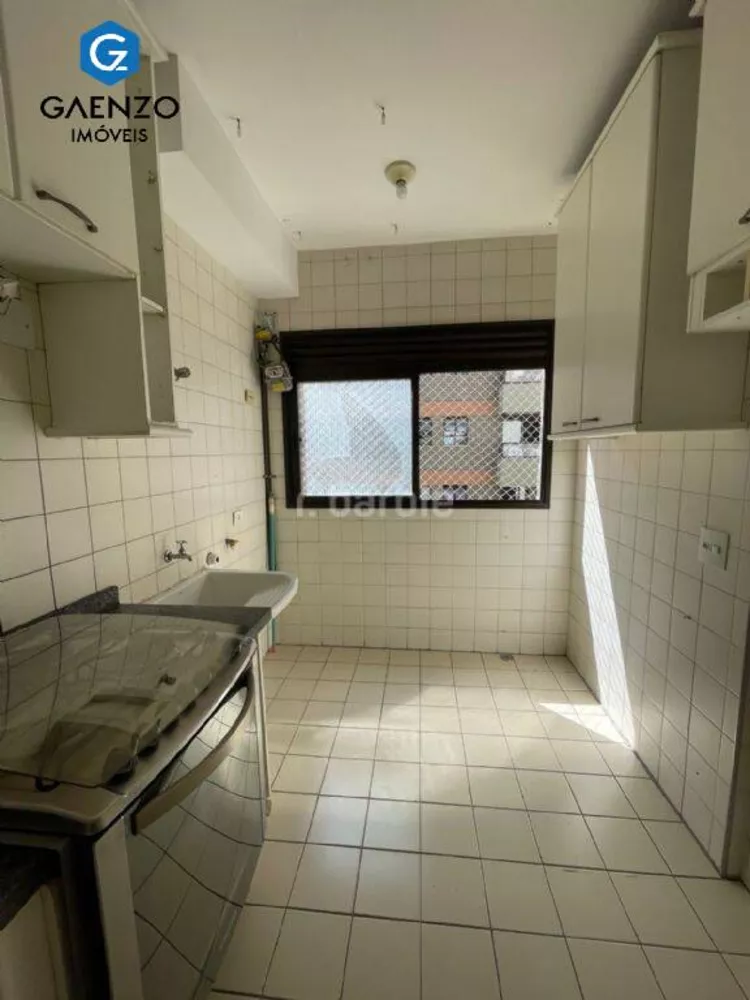 Apartamento à venda com 2 quartos, 74m² - Foto 4