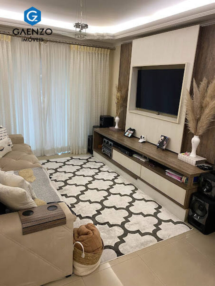 Casa, 3 quartos, 240 m² - Foto 3