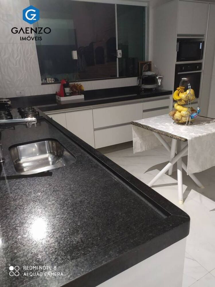 Casa, 3 quartos, 140 m² - Foto 1