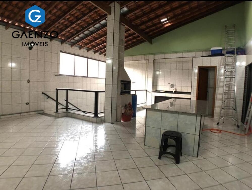 Sobrado, 5 quartos, 247 m² - Foto 2