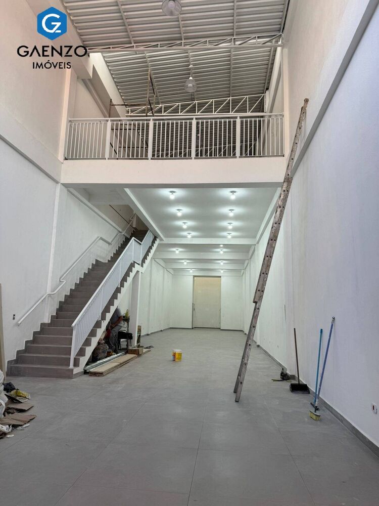 Loja-Salão, 328 m² - Foto 1