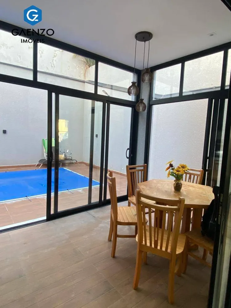 Casa, 3 quartos, 198 m² - Foto 8