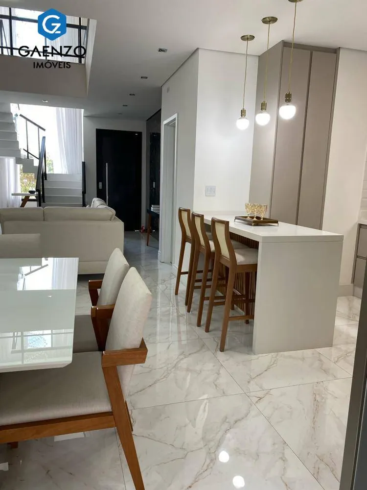 Casa, 3 quartos, 198 m² - Foto 12