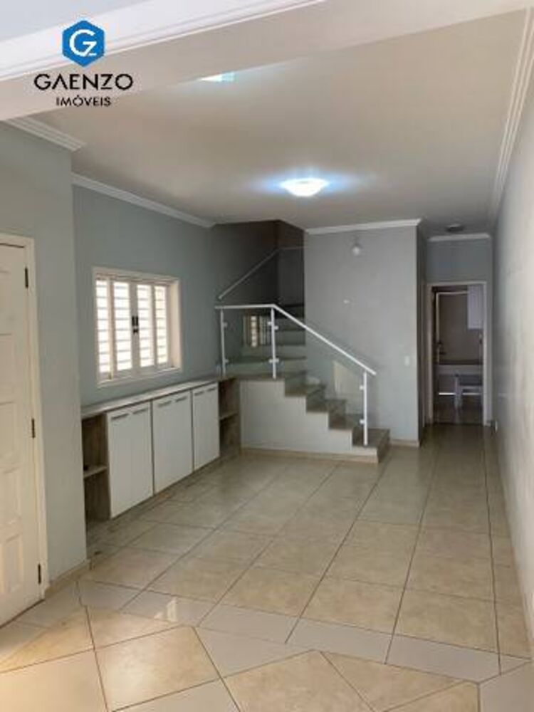 Sobrado, 3 quartos, 199 m² - Foto 4