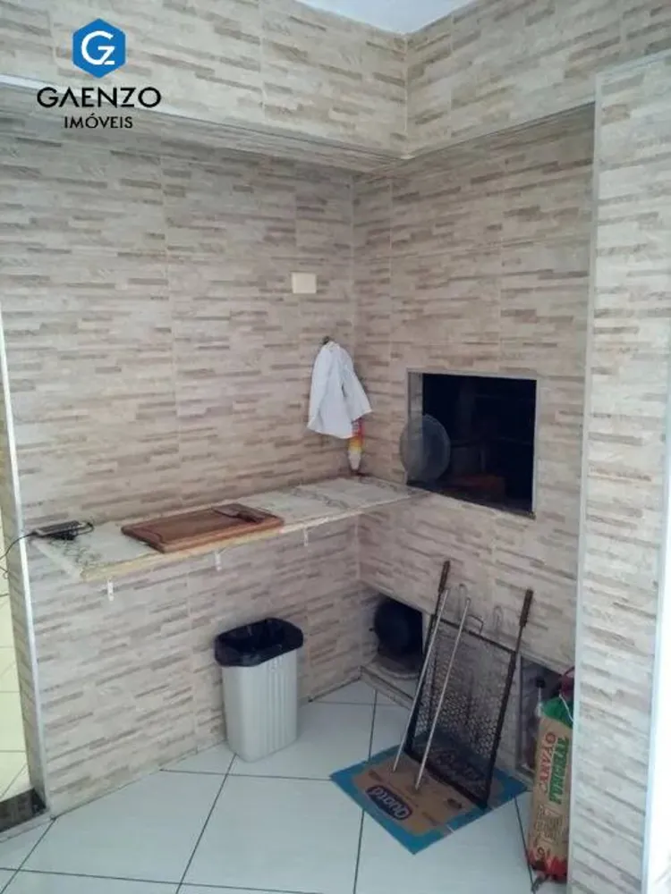 Casa, 3 quartos, 230 m² - Foto 4