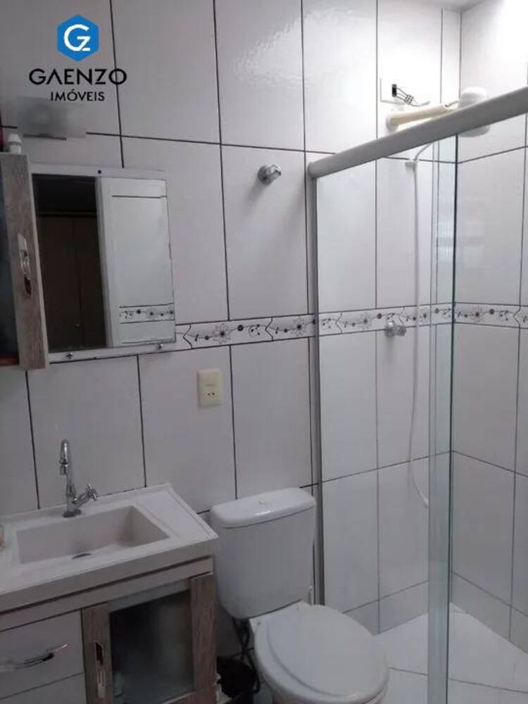 Casa, 3 quartos, 230 m² - Foto 3