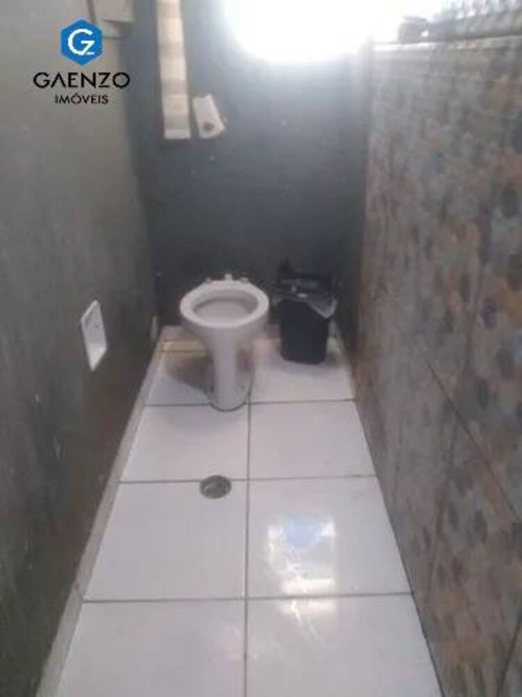 Casa, 16 quartos, 230 m² - Foto 1