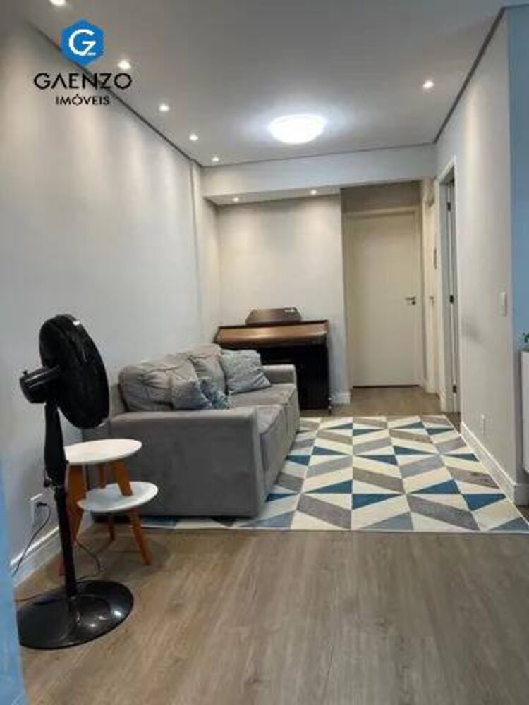 Apartamento à venda com 3 quartos, 71m² - Foto 2
