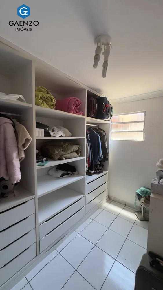 Sobrado, 3 quartos, 234 m² - Foto 1