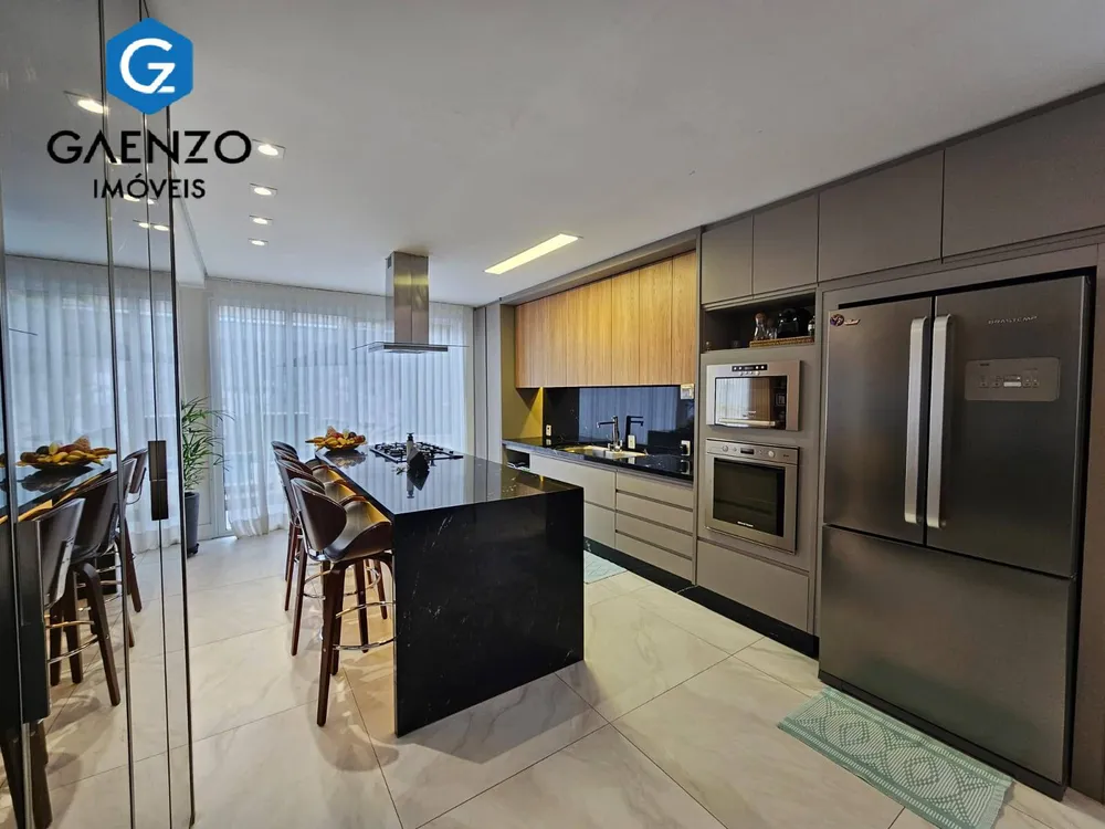 Casa, 4 quartos, 300 m² - Foto 12