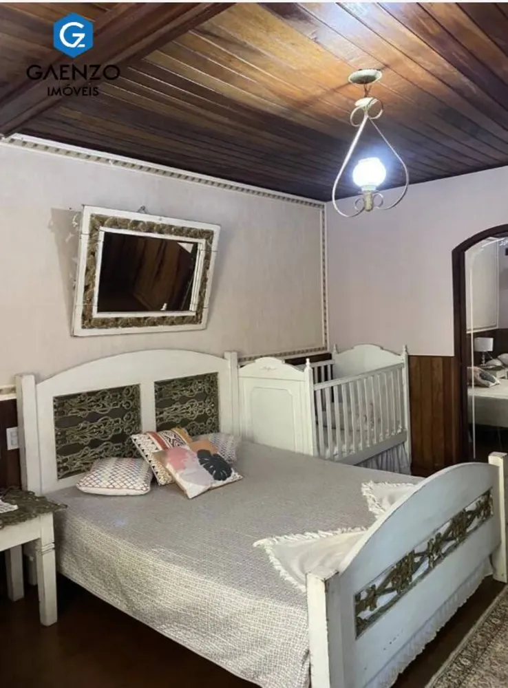 Chácara, 5 quartos, 3181 m² - Foto 1