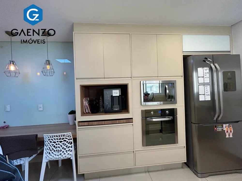 Apartamento, 4 quartos, 198 m² - Foto 5