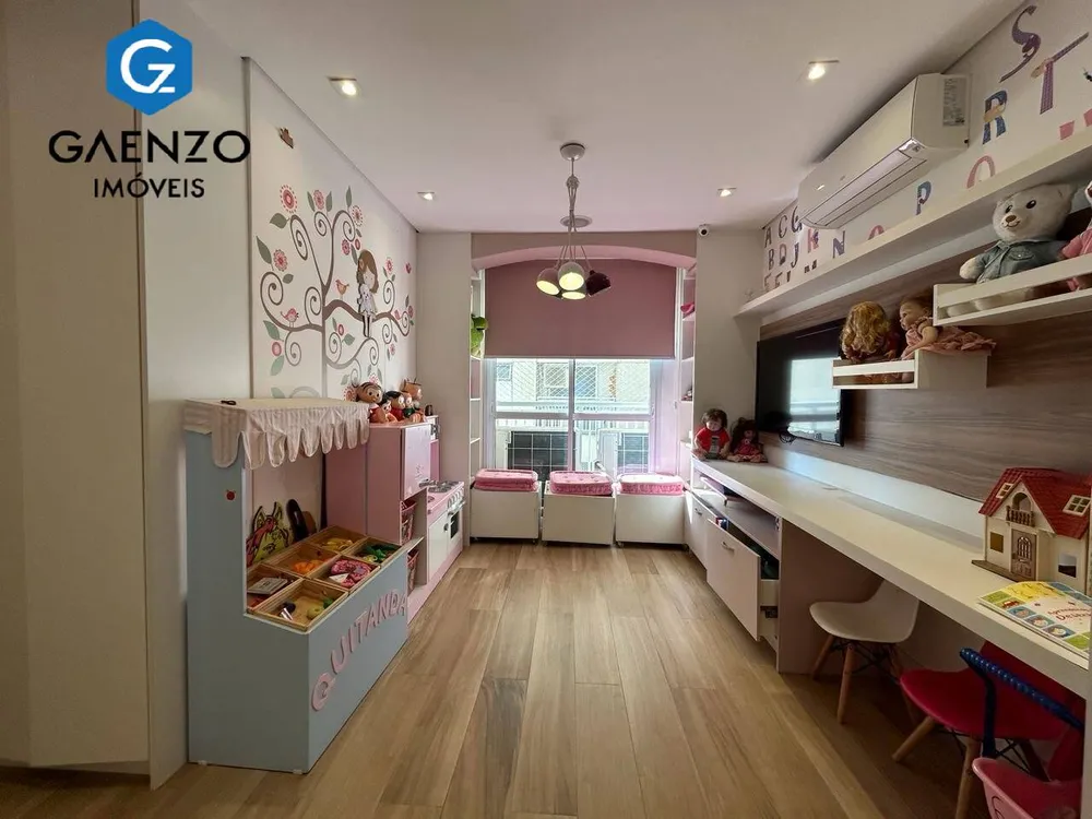 Apartamento, 4 quartos, 198 m² - Foto 1