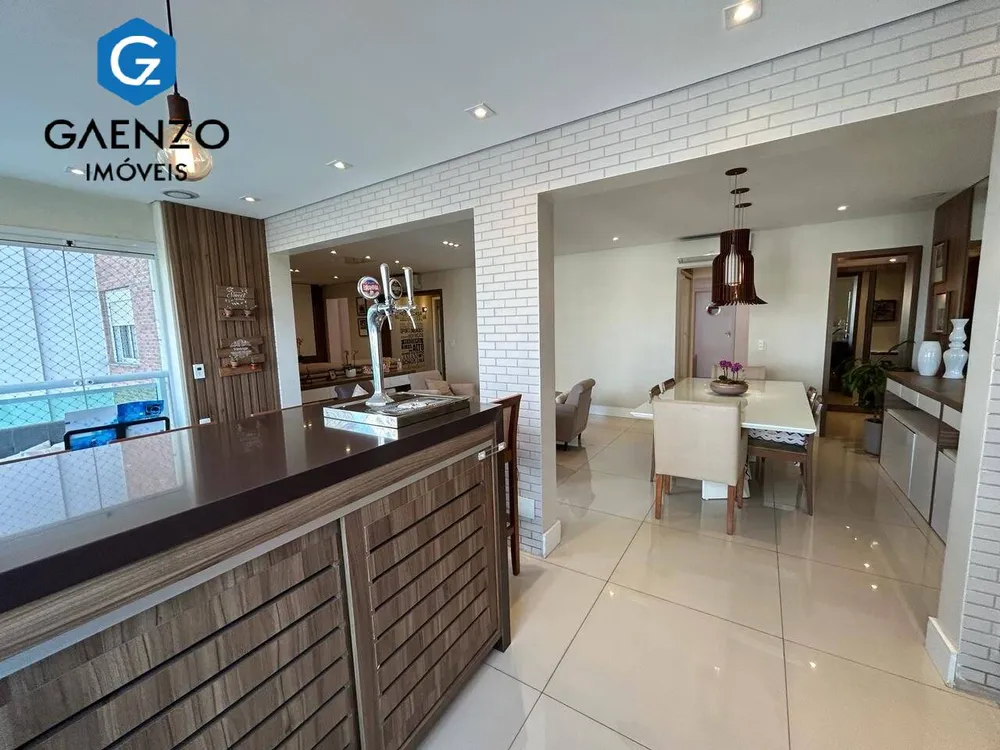 Apartamento, 4 quartos, 198 m² - Foto 11