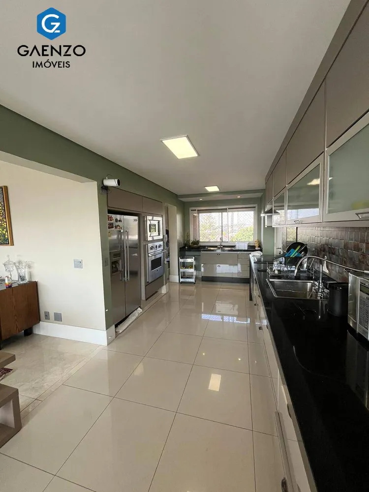 Apartamento, 4 quartos, 227 m² - Foto 8