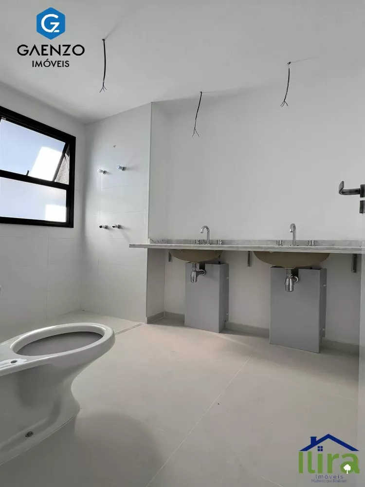 Apartamento à venda com 4 quartos, 153m² - Foto 13