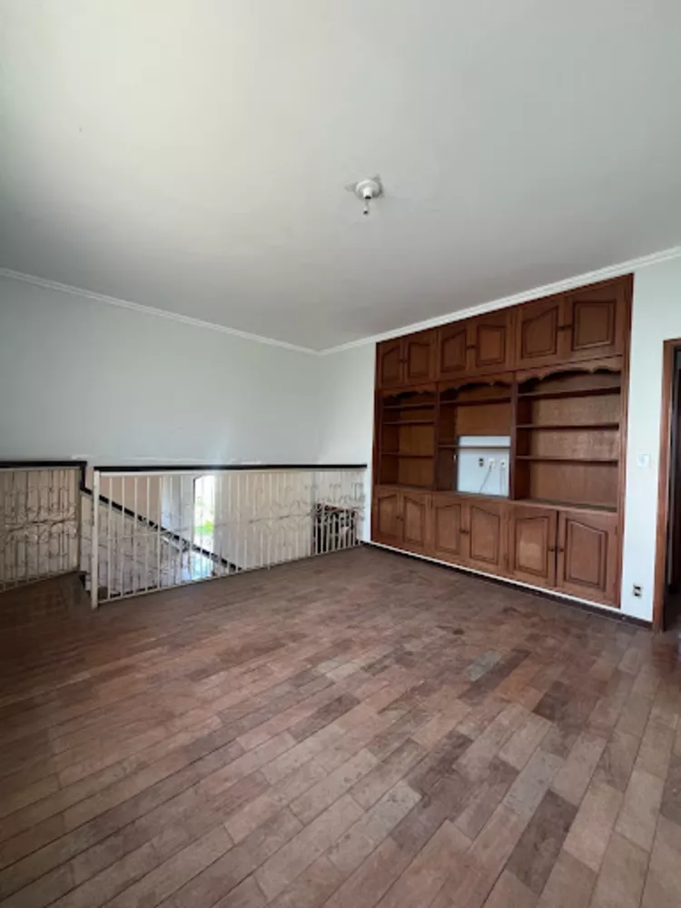 Casa, 3 quartos, 317 m² - Foto 4