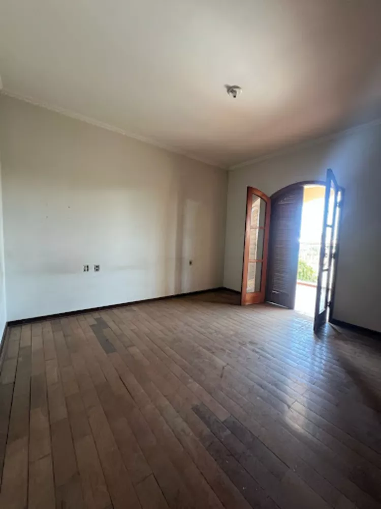 Casa, 3 quartos, 317 m² - Foto 8