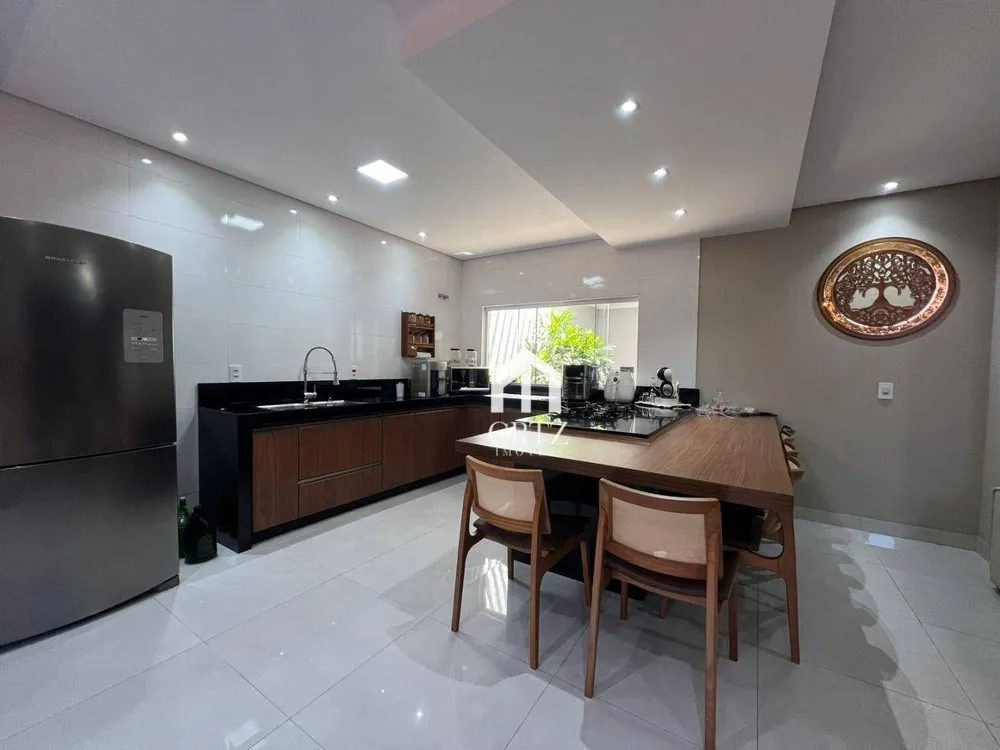 Casa, 2 quartos, 220 m² - Foto 11