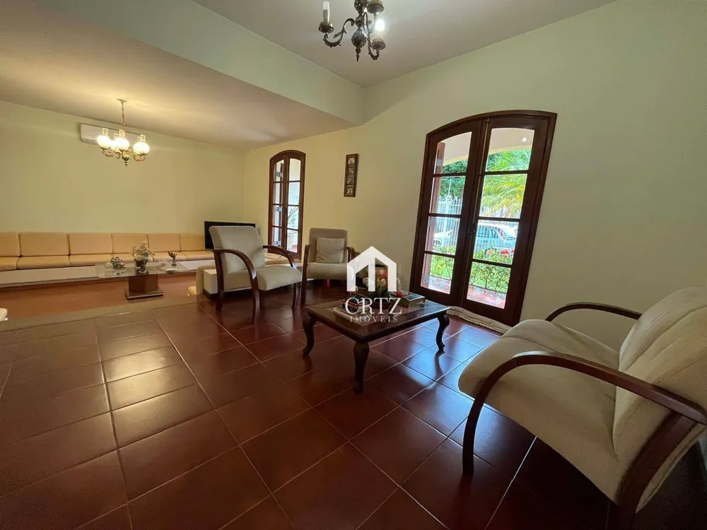 Casa, 3 quartos, 249 m² - Foto 8