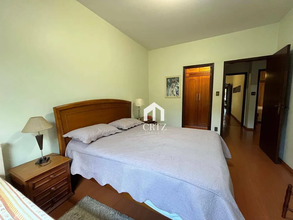 Casa, 3 quartos, 249 m² - Foto 18