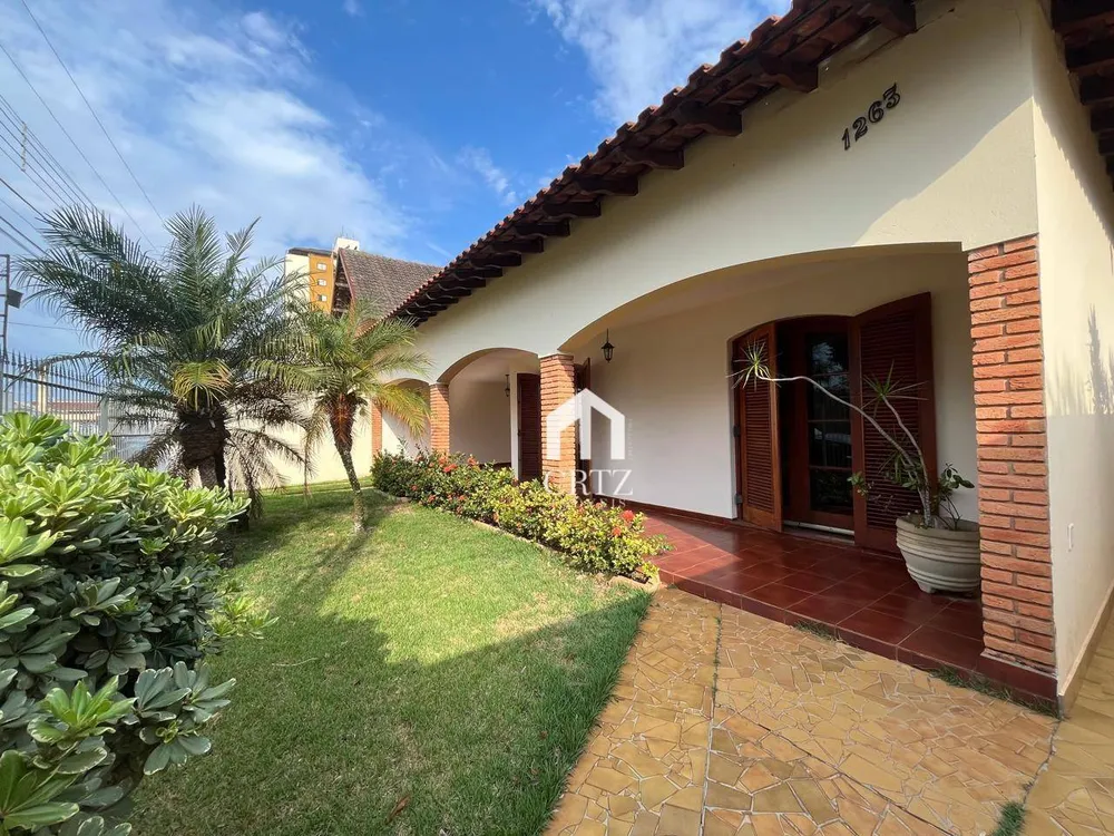 Casa, 3 quartos, 249 m² - Foto 13