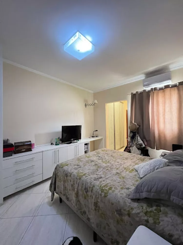 Casa, 4 quartos, 204 m² - Foto 5