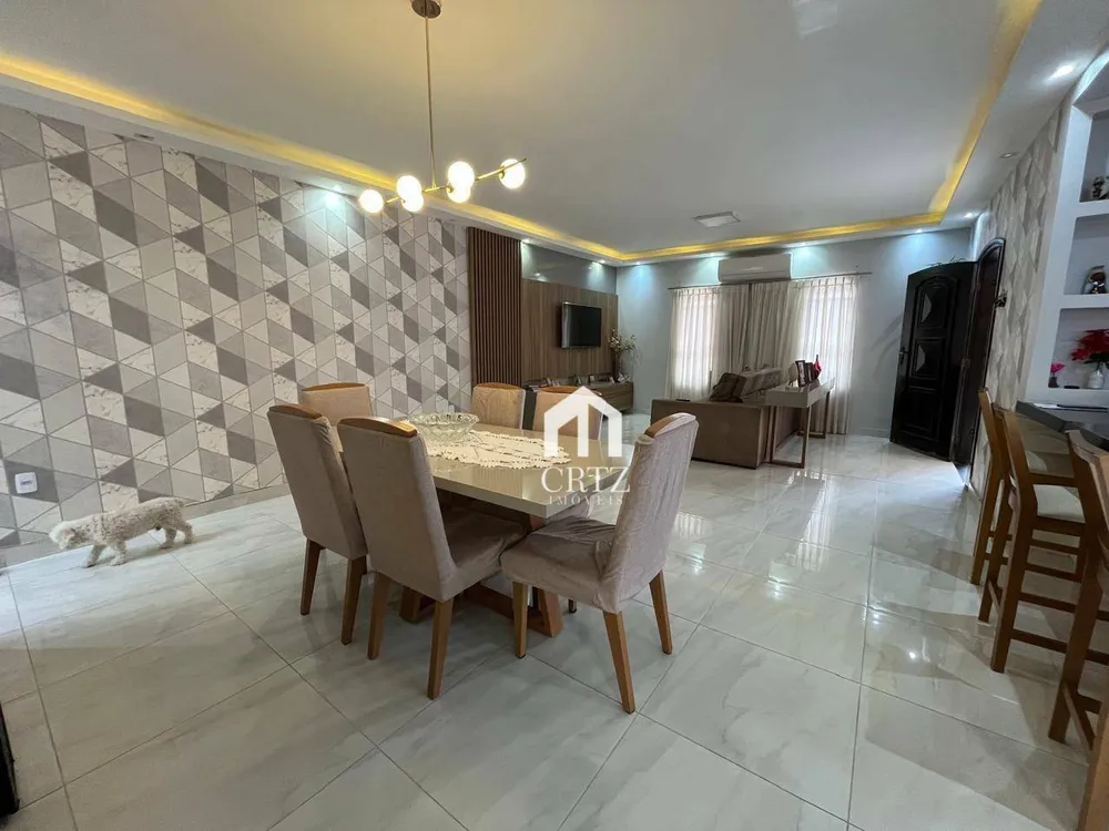 Casa, 4 quartos, 217 m² - Foto 9