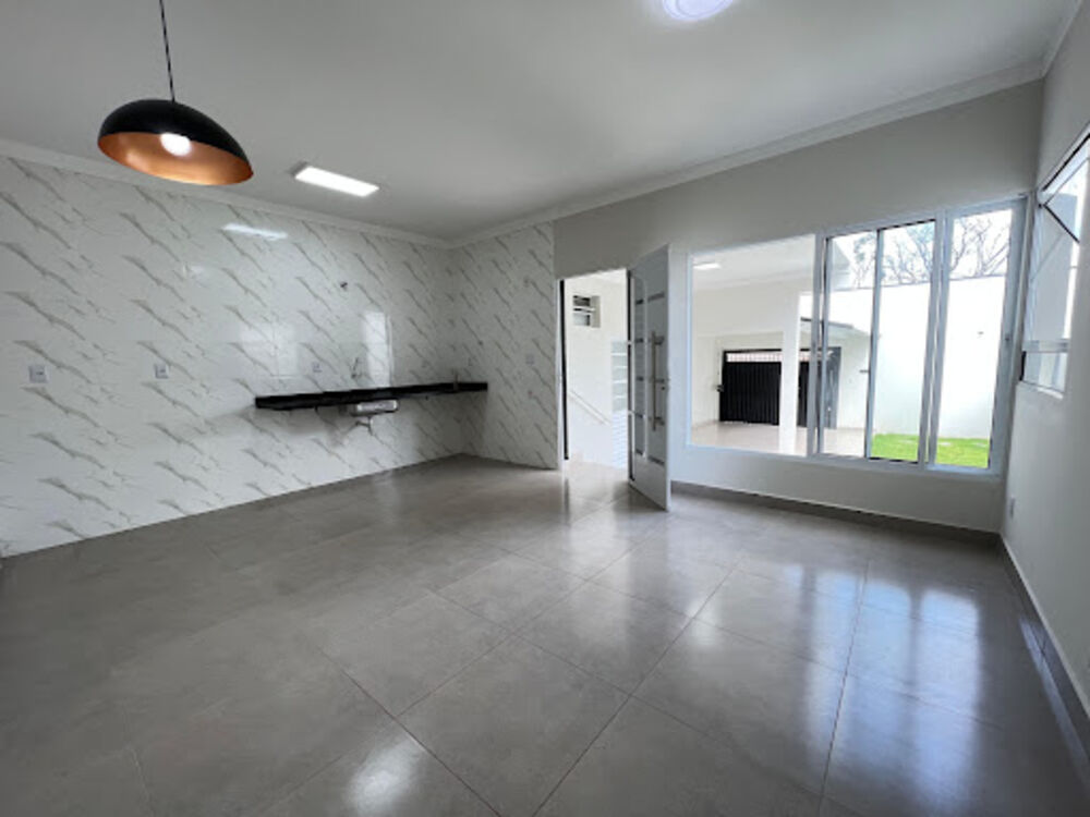 Casa à venda com 3 quartos, 110m² - Foto 3