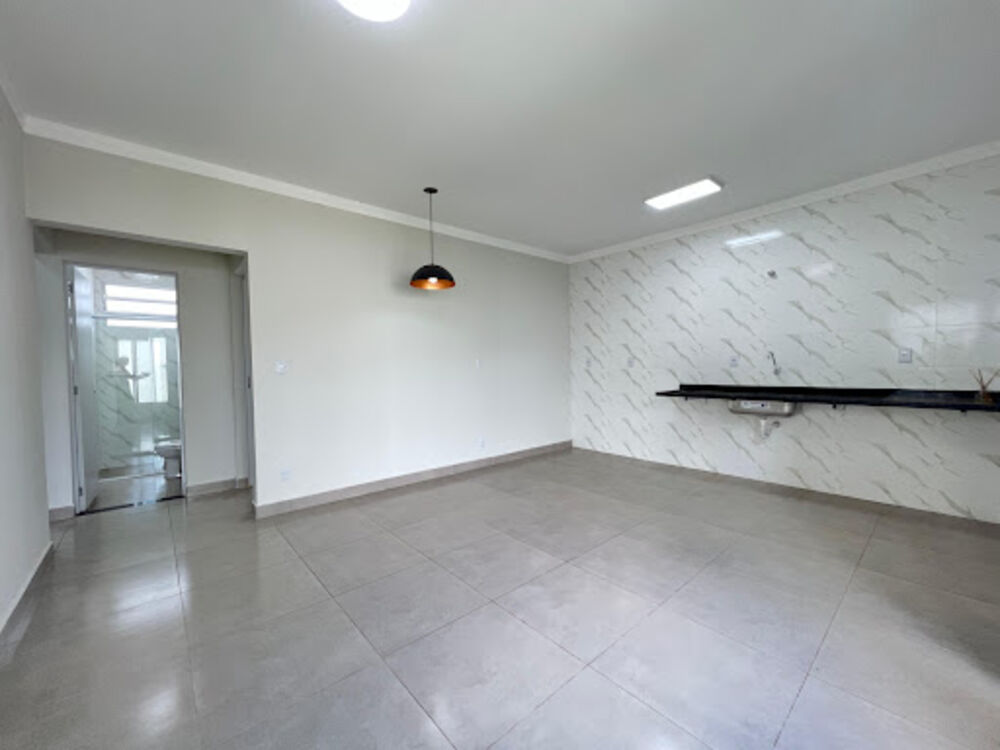 Casa à venda com 3 quartos, 110m² - Foto 4