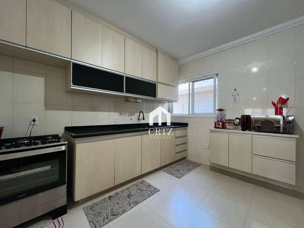 Casa, 3 quartos, 189 m² - Foto 8