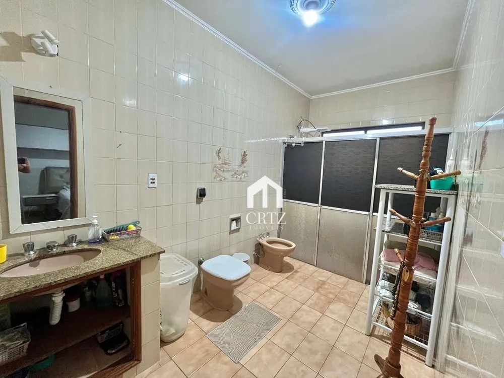 Casa, 3 quartos, 225 m² - Foto 13