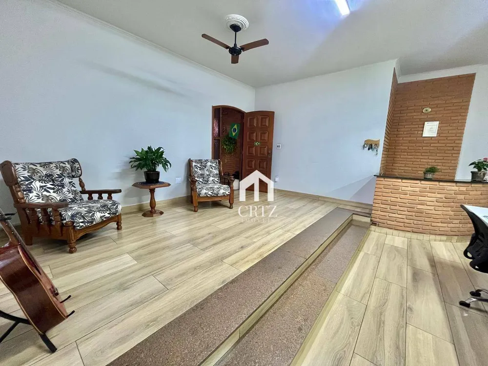 Casa, 3 quartos, 225 m² - Foto 9