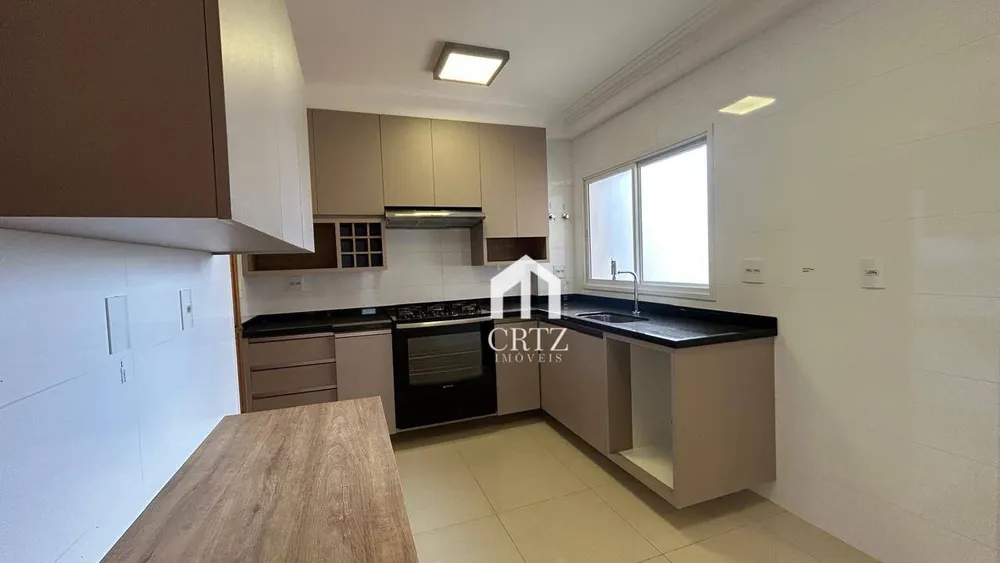 Apartamento, 3 quartos, 142 m² - Foto 2