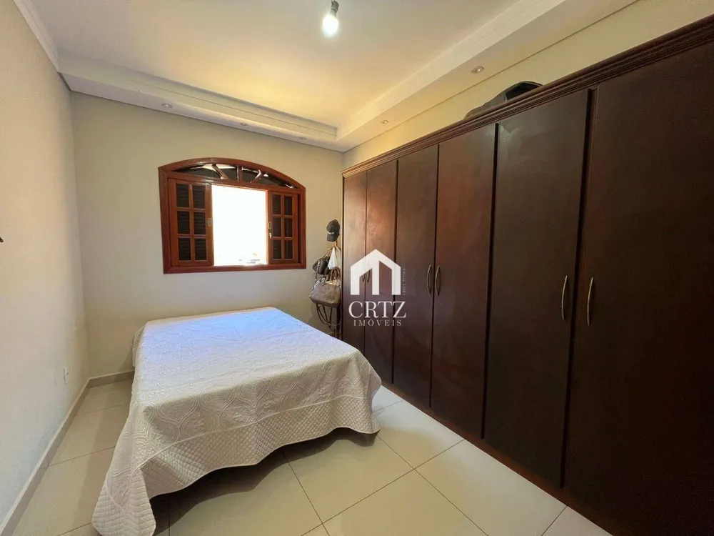 Casa, 3 quartos, 190 m² - Foto 3