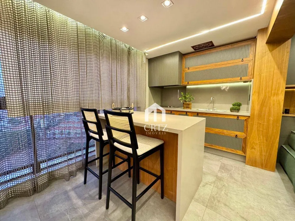 Apartamento, 3 quartos, 142 m² - Foto 1