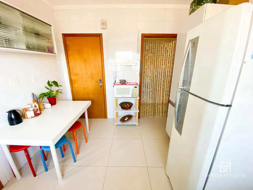 Cobertura, 3 quartos, 208 m² - Foto 12