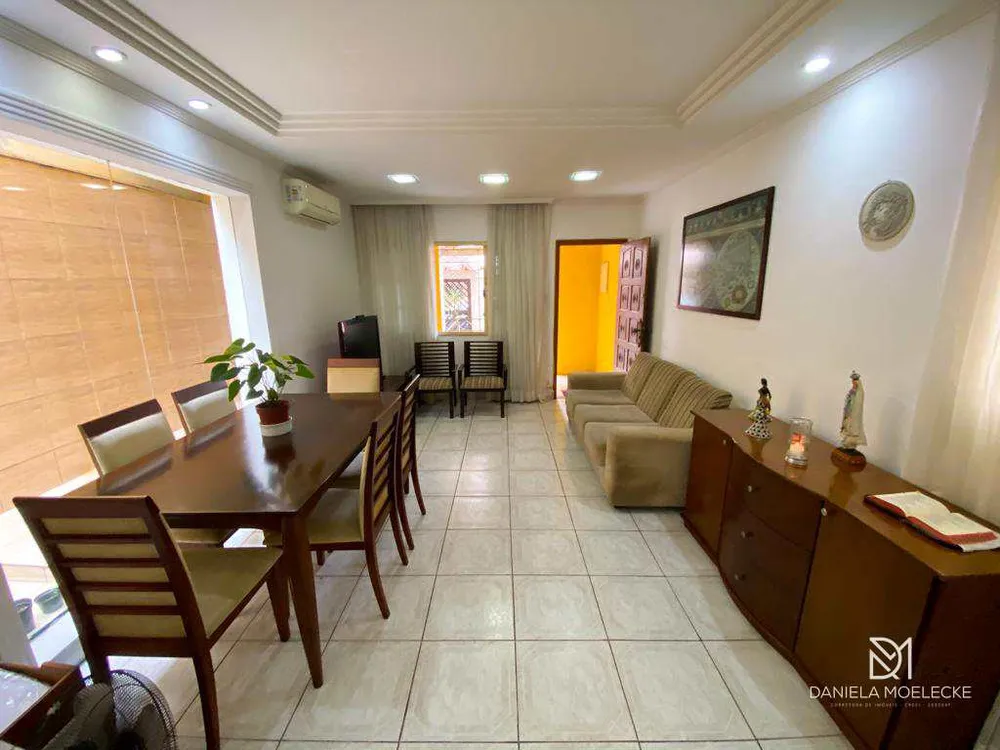 Casa, 3 quartos, 152 m² - Foto 1