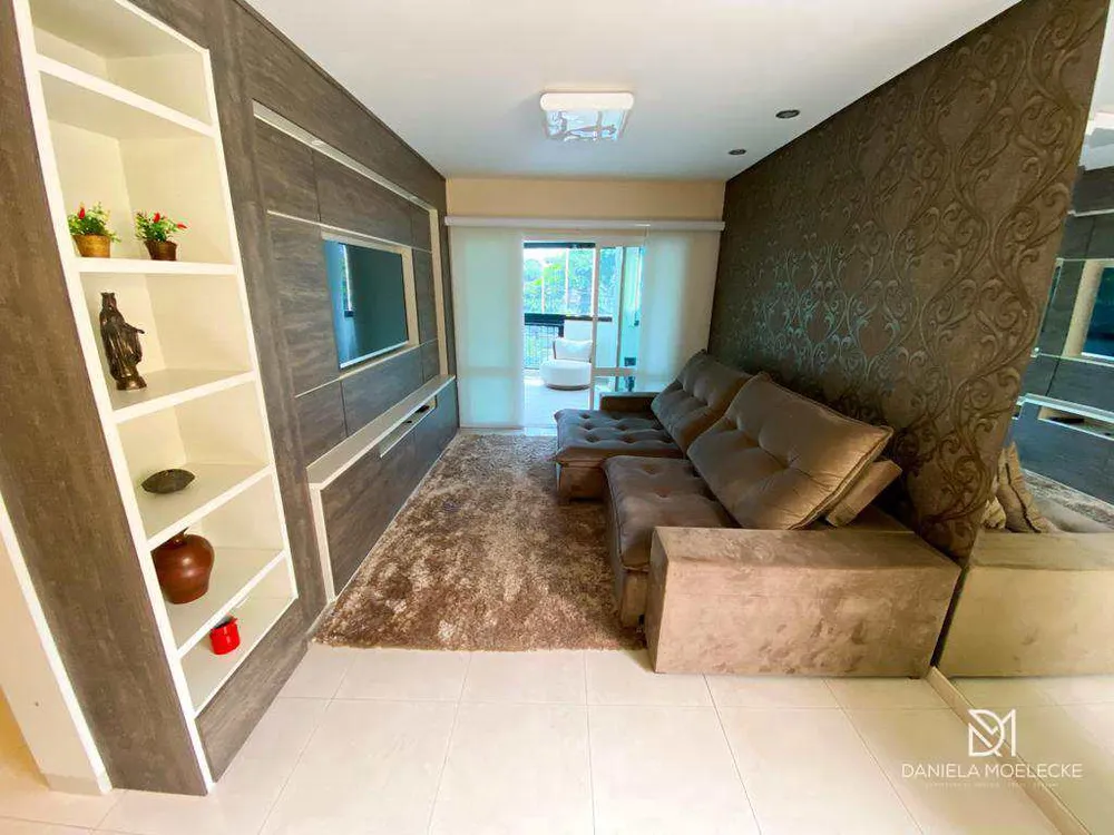 Apartamento, 3 quartos, 140 m² - Foto 1
