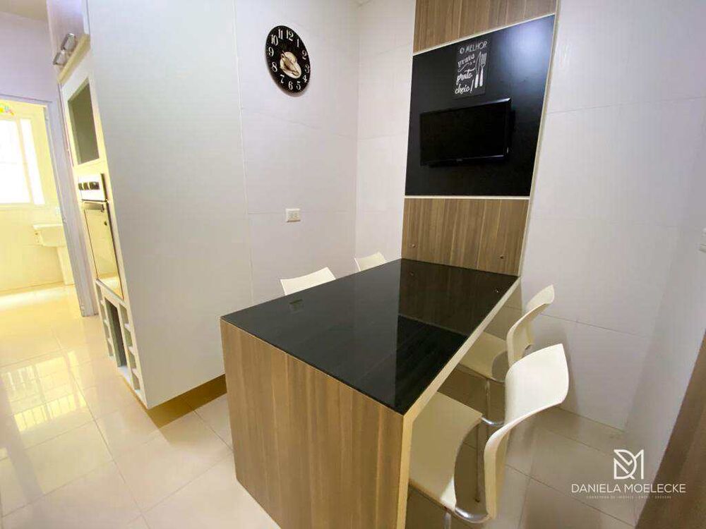 Apartamento, 3 quartos, 140 m² - Foto 2