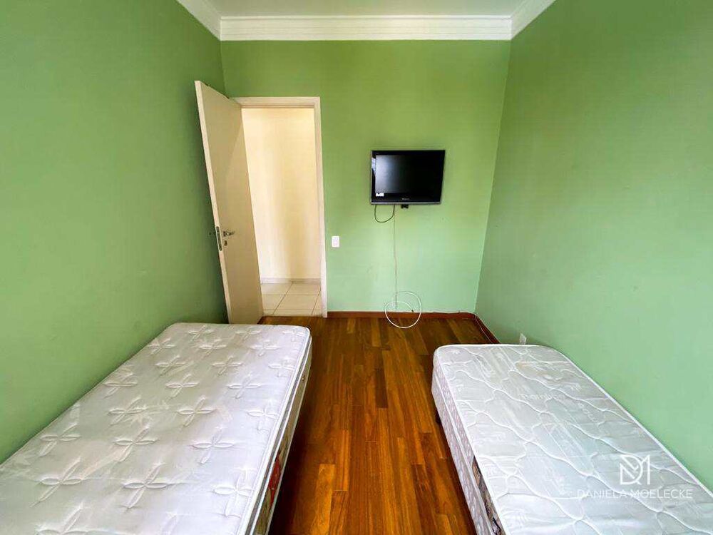 Apartamento à venda com 3 quartos, 97m² - Foto 15