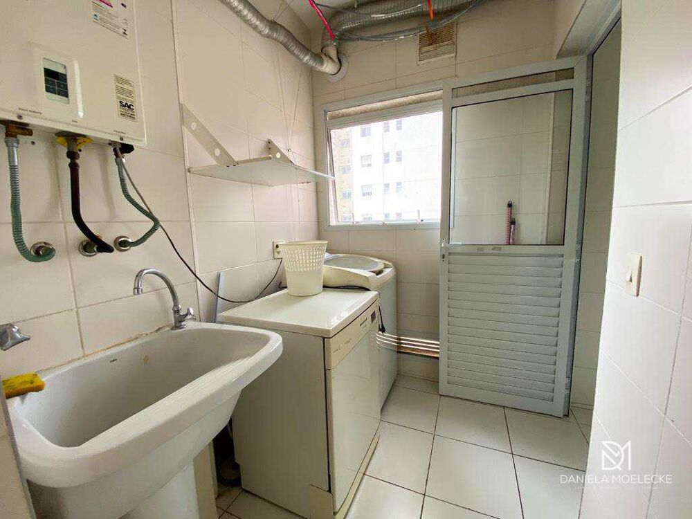 Apartamento à venda com 3 quartos, 97m² - Foto 20