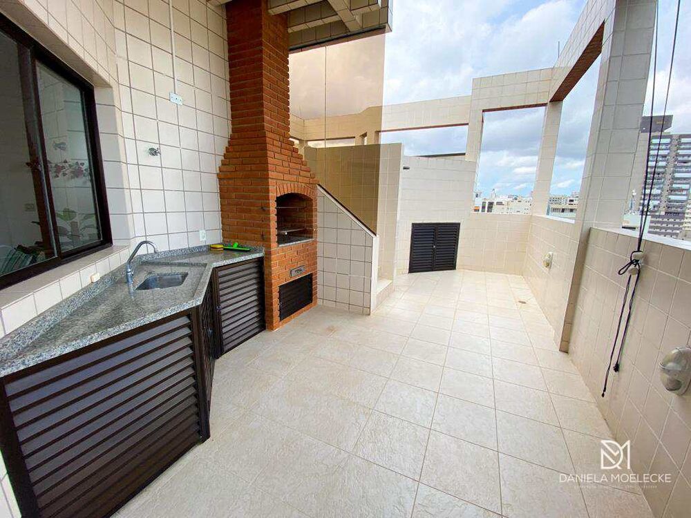 Cobertura, 3 quartos, 251 m² - Foto 4