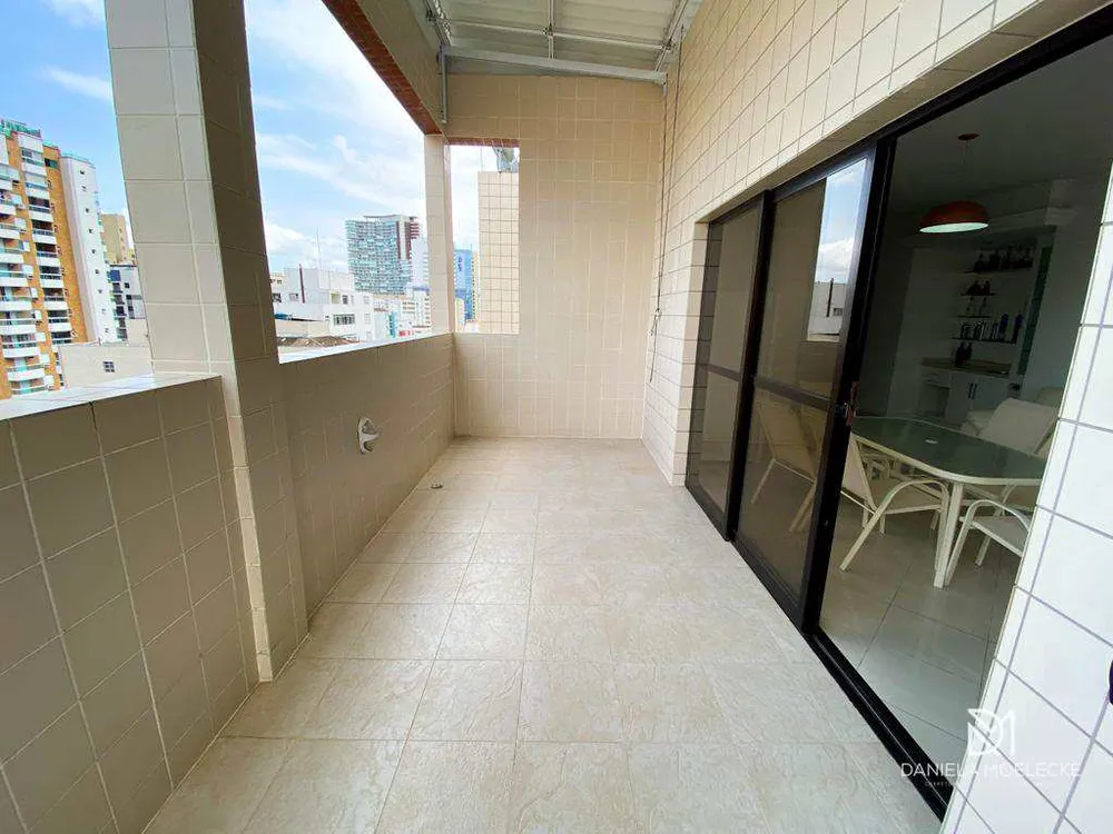 Cobertura, 3 quartos, 251 m² - Foto 2