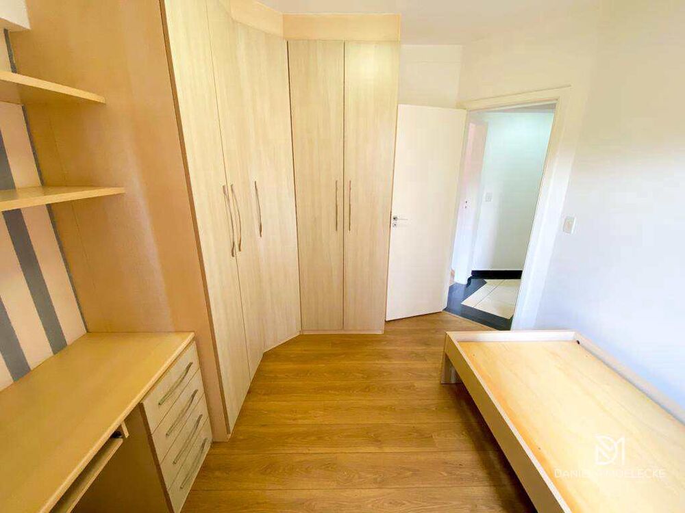 Apartamento, 3 quartos, 70 m² - Foto 2