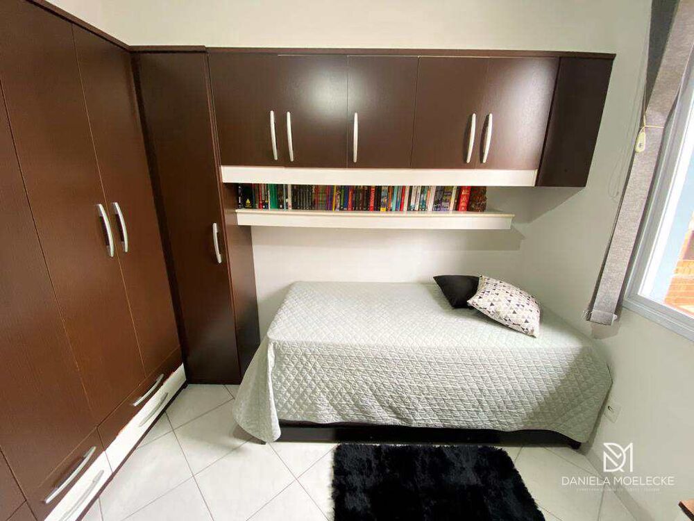 Apartamento à venda com 2 quartos, 65m² - Foto 4