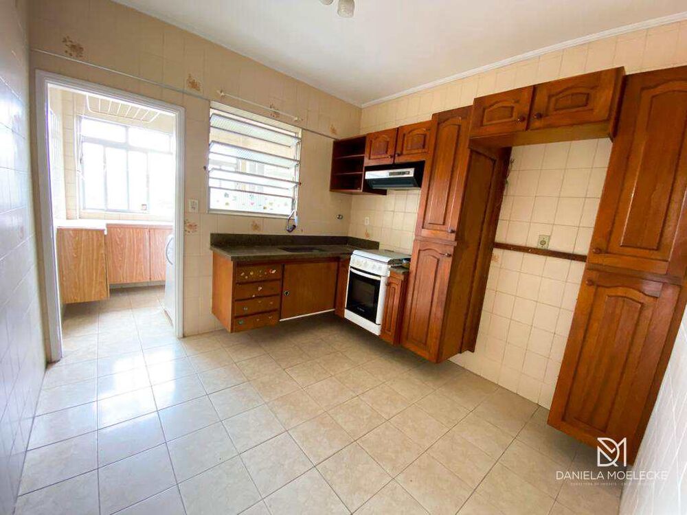 Apartamento à venda com 2 quartos, 90m² - Foto 2