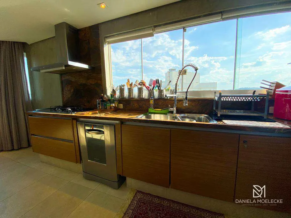 Cobertura, 4 quartos, 694 m² - Foto 3