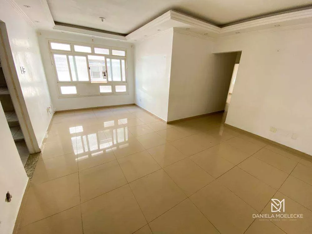 Apartamento à venda com 3 quartos, 122m² - Foto 1